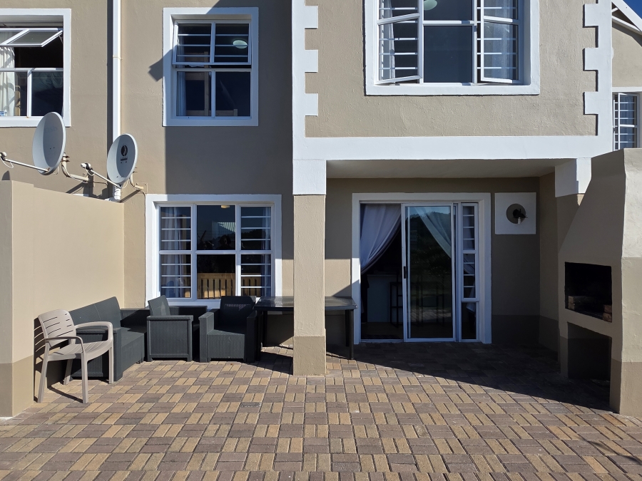 3 Bedroom Property for Sale in Marina Martinique Eastern Cape